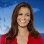 Julia-Niharika Sen Familie