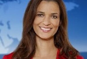 Julia-Niharika Sen Familie