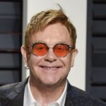 Elton John Krankheit