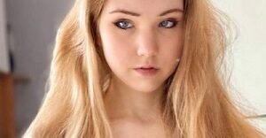 Naomi Seibt Krankheit