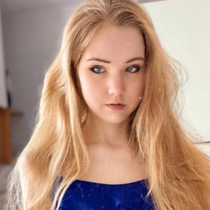 Naomi Seibt Krankheit