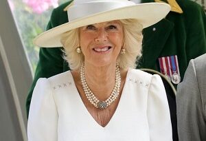 Camilla Parker Bowles Jung