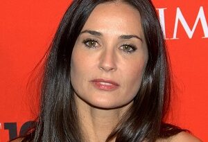 Demi Moore Jung