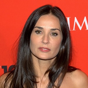 Demi Moore Jung